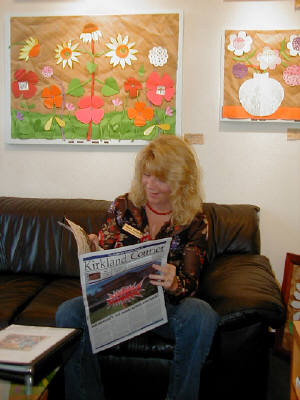Artist: Gallery Event Photos, Title: Sept 2005- "Hey, that's a great article" says Susie Webster... - click for larger image